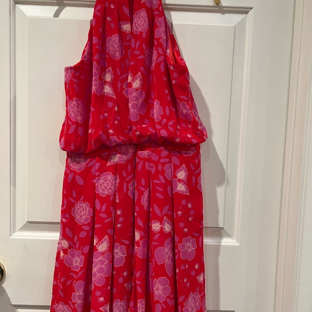 Women Pink Dress New Without Tag Never Worn Size 6.